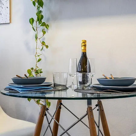 The Blue Nest Life&art Apartman Bergamo